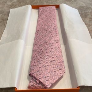 Hermes NWT Pink Silk Tie in Box
